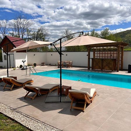 Romantic Lodge Μπάνια Λούκα Εξωτερικό φωτογραφία