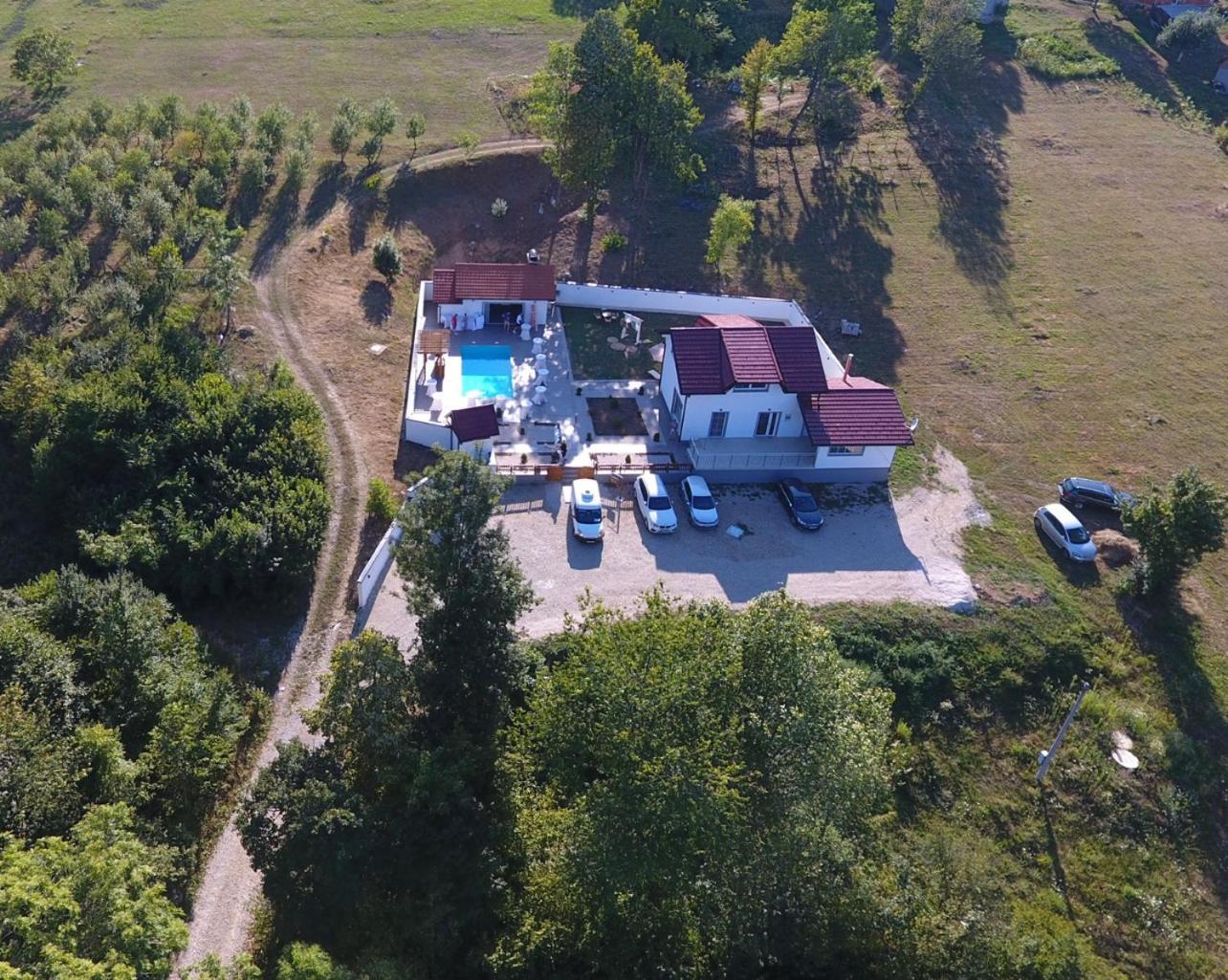 Romantic Lodge Μπάνια Λούκα Εξωτερικό φωτογραφία