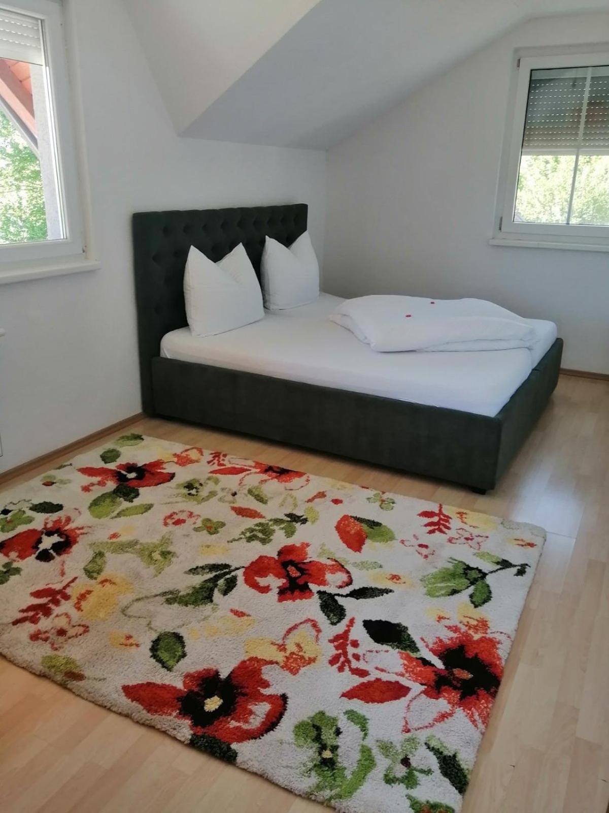Romantic Lodge Μπάνια Λούκα Εξωτερικό φωτογραφία